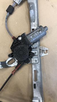 Leve vitre electrique avant droit