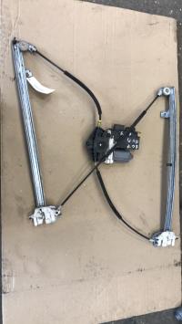 Leve vitre electrique avant droit