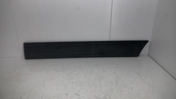 Baguette d'aile arrière gauche
