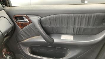 Leve vitre electrique avant droit