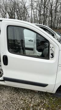 Porte avant droit