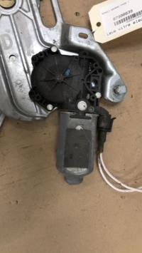 Leve vitre electrique avant droit
