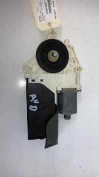 Moteur leve vitre avant droit