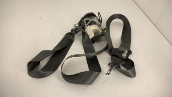 Ceinture arriere droit