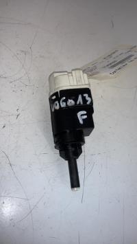 Contacteur feu stop