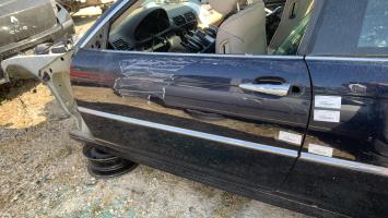 Porte avant gauche