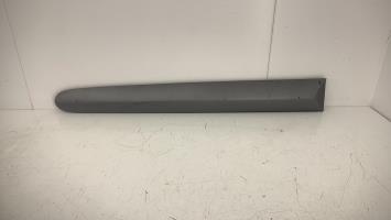 Baguette de porte arriere droite