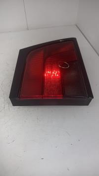 Feu arriere secondaire gauche (feux)