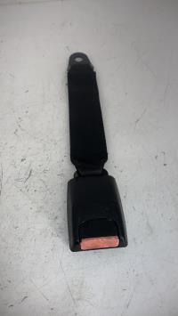 Attache ceinture arriere gauche