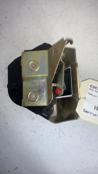 Serrure de porte laterale droite