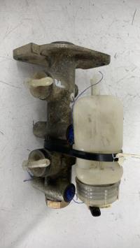 Maitre cylindre (freinage)