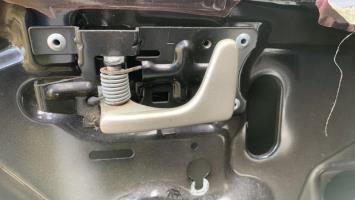 Poignee interieur arriere gauche