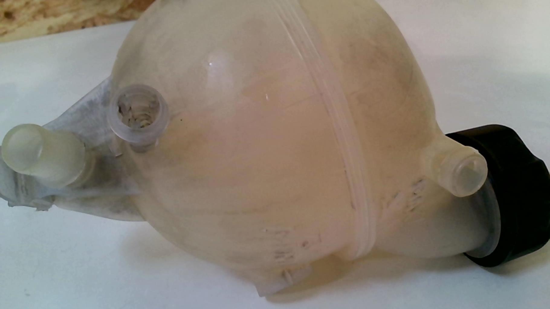 Vase d'expansion PEUGEOT 207 PHASE 1 Diesel - 1