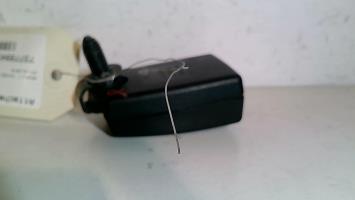 Attache ceinture arriere gauche