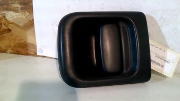 Poignee porte avant gauche