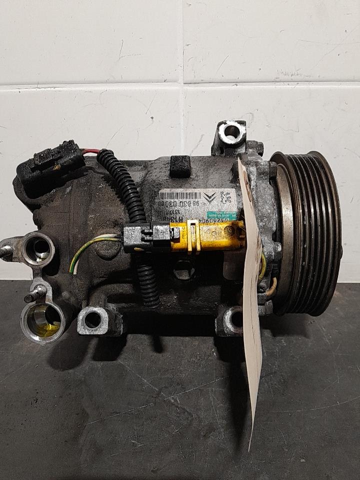 Compresseur clim PEUGEOT 407 PHASE 1 Essence - 1