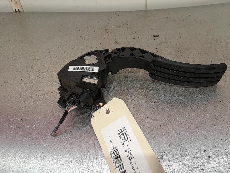 Pedale d'accelerateur RENAULT MEGANE 3 PHASE 1  - 1