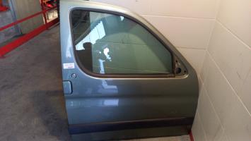 Porte avant droit