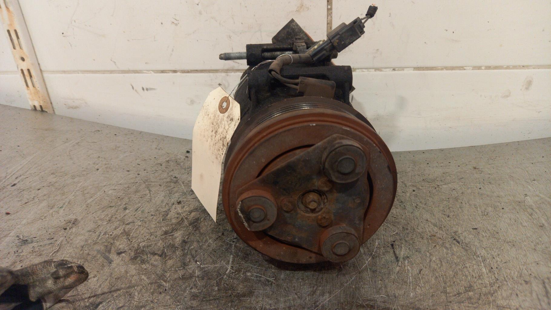 Compresseur clim FORD FOCUS 2  - 1