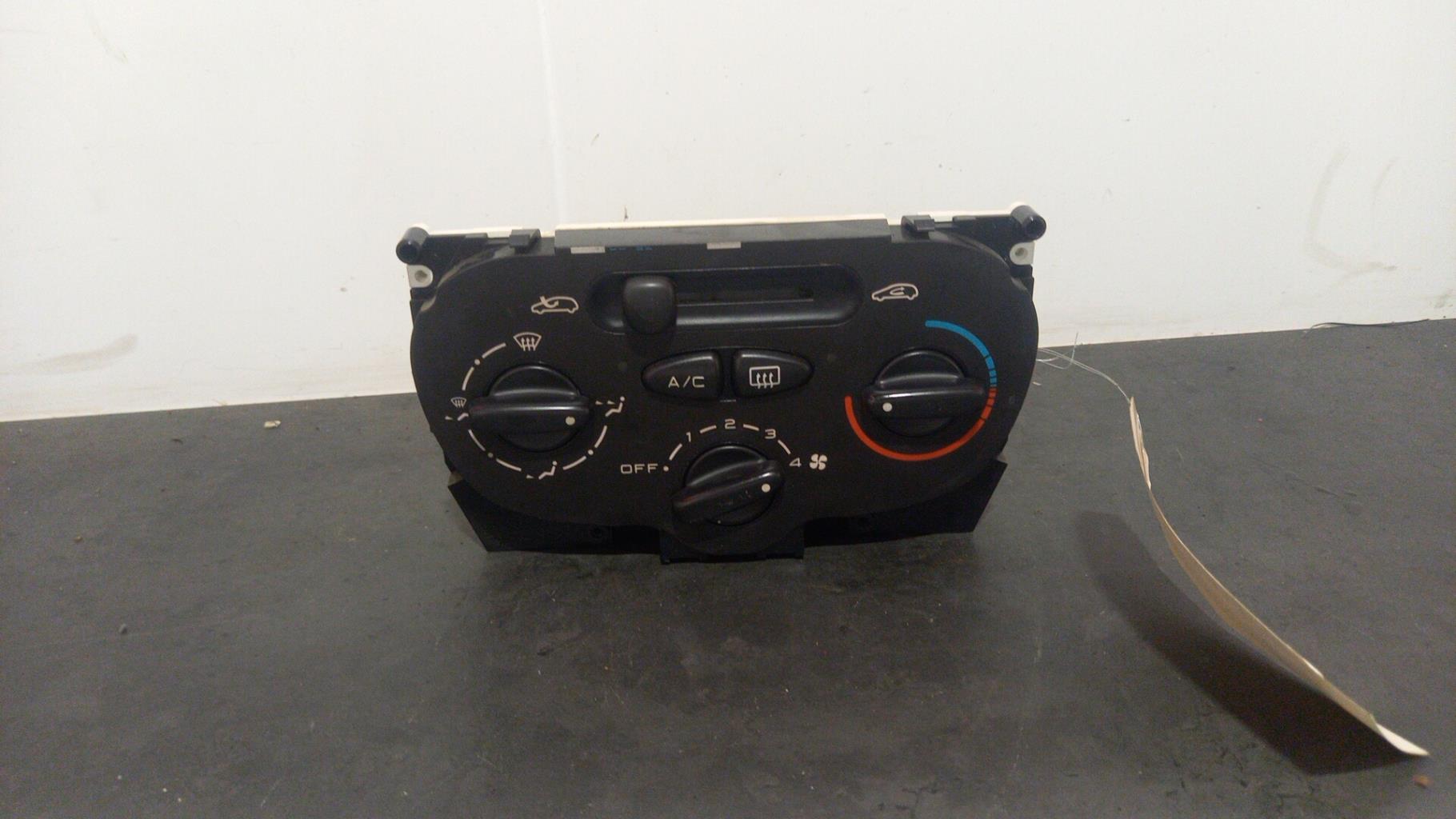 Commande chauffage PEUGEOT 206 PHASE 2 Essence - 1