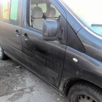 Porte avant droit