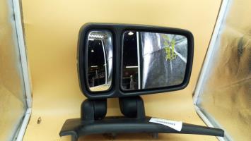 Retrovisor izquierdo