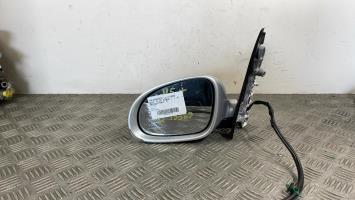 Specchietto retrovisore sinistro