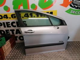Porte avant droit