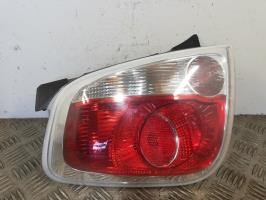 Fanale posteriore principale sinistro (luci)