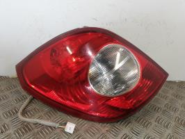Fanale posteriore principale sinistro (luci)