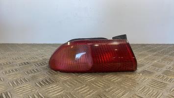 Fanale posteriore principale sinistro (luci)