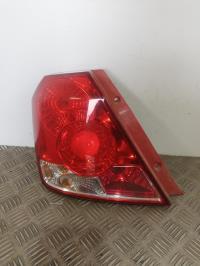 Fanale posteriore principale sinistro (luci)
