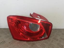 Fanale posteriore principale sinistro (luci)