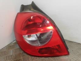 Fanale posteriore principale sinistro (luci)