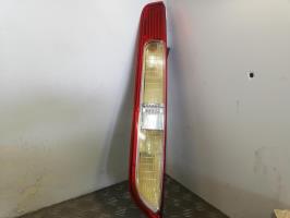 Fanale posteriore principale sinistro (luci)