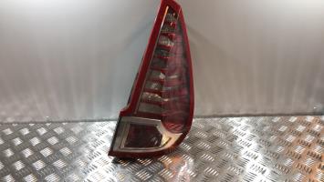 Fanale posteriore principale destro (luci)
