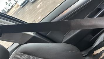 Cinturón de seguridad delantero izquierdo