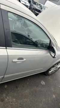 Porte avant droit