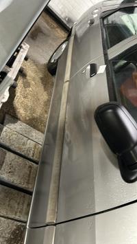 Modanatura portiera anteriore destra