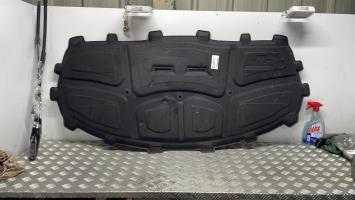 Cache moteur 
