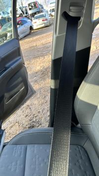 Ceinture avant droit