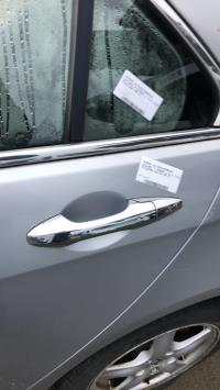 Poignee porte arriere gauche