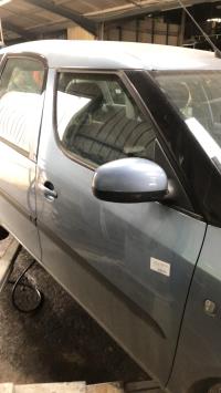 Porte avant droit