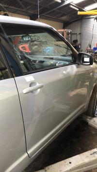 Porte avant droit