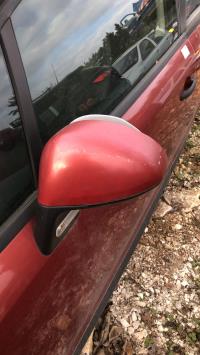 Retrovisor izquierdo