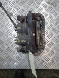 Estribo delantero derecho (freno)