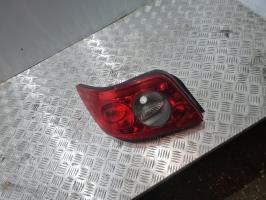 Fanale posteriore principale sinistro (luci)