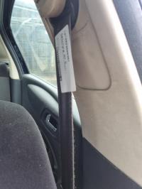 Cinturón de seguridad delantero izquierdo