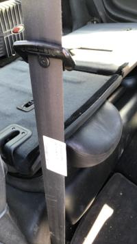 Cinturón de seguridad delantero derecho