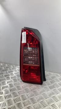 Fanale posteriore principale sinistro (luci)
